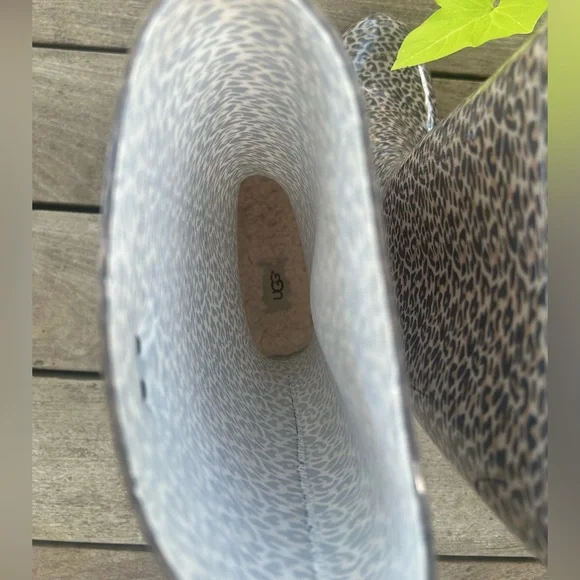 Ugg Women's Shaye Leopard Print Rain Boots Waterproof Outdoor Goulashes Size 10 - Picture 7 of 11